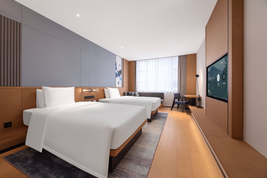 新開業(yè)酒店推薦:廣州花都萬豪萬楓酒店裝修設計(圖11) 1mc1112000o5d2yvj4C1F_W_1080_808_R5_D.jpg